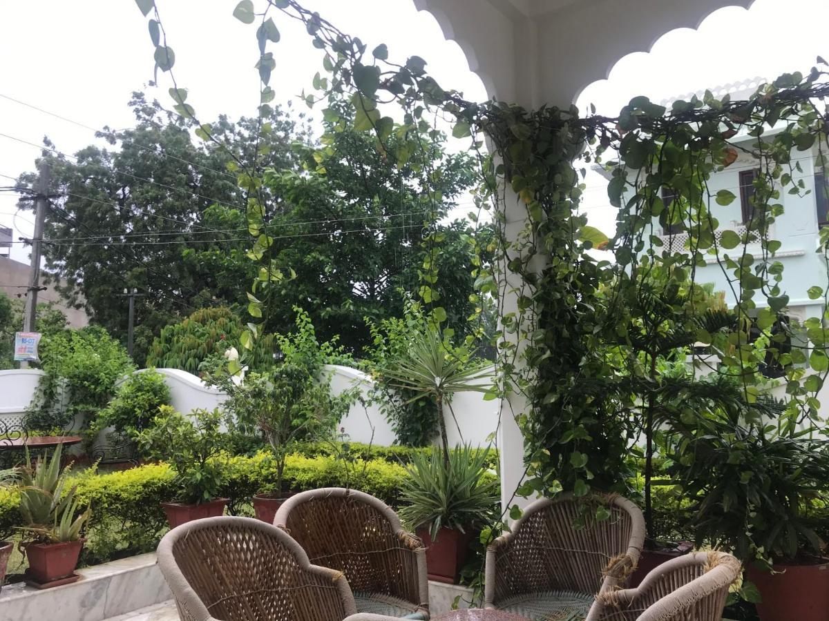 Royal Heritage Villa Удайпур Екстериор снимка