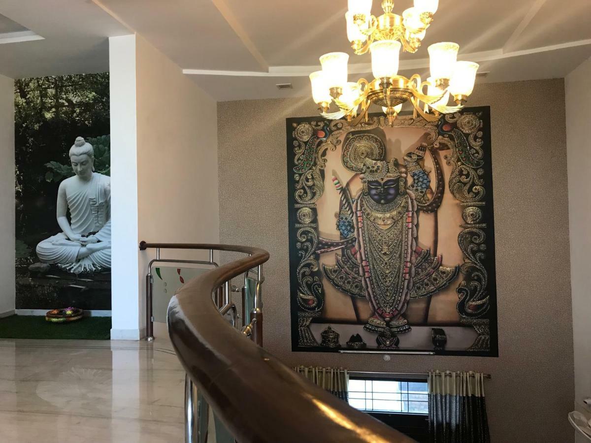 Royal Heritage Villa Удайпур Екстериор снимка